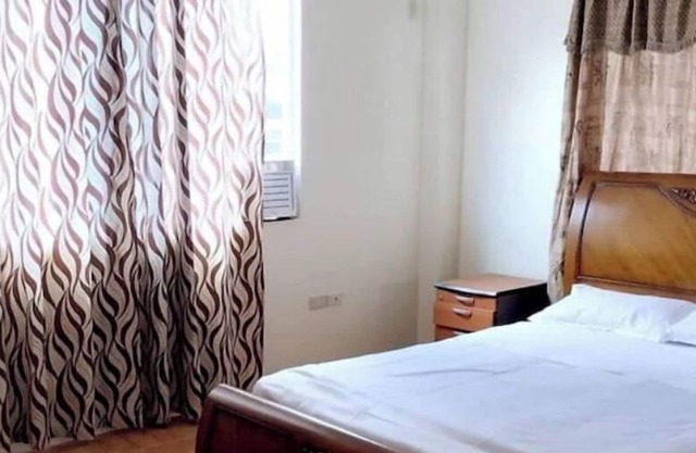 One Bedroom: 2nd Floor