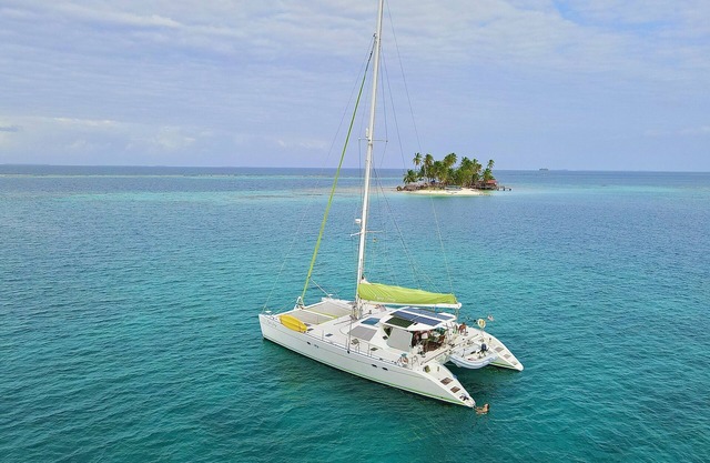 One of the biggest Sailing Catamarans in San Blas
