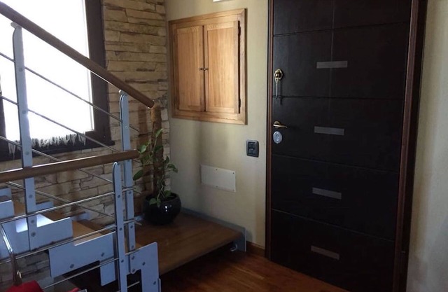 One Room in Villa two minutes from the airport