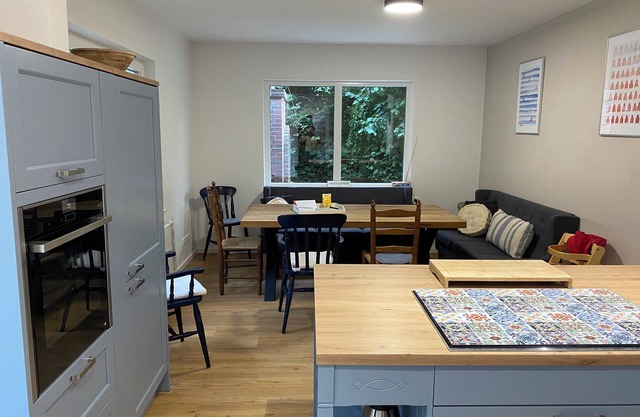 Opas Huus - Vacation Home | 5 bedrooms | 4-12 people