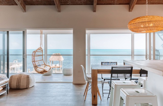 Open Ocean Views - 2 separate properties -House & Cottage With Dockage & Pool