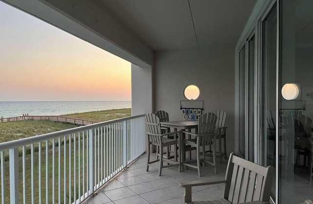 Open October dates discounted! Beach service included until the end of October