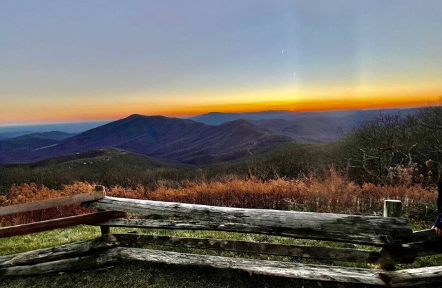 Opulent Retreat Amidst Blue Ridge's Serenity * Dog Friendly * Hot Tub