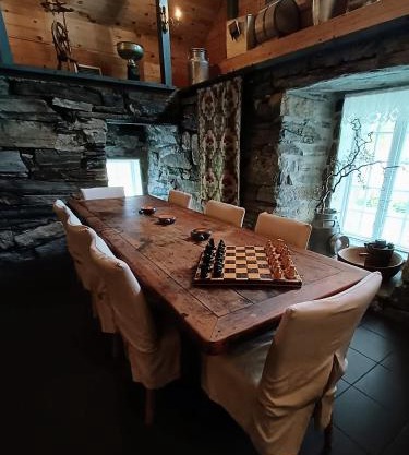 Orheimstunet - Gårdsferie for storfamilien der også hunden er velkommen