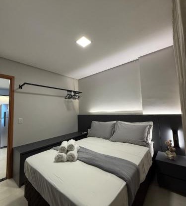 Orla de Palmas | Luxo com Vista para o Lago