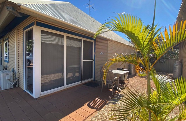 Osprey Holiday Village Unit 201/1 Bedroom - Villa with a Pool in the Complex