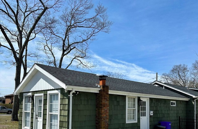 Otis by the Beach 1 Bedroom + 1 Living Room with SofaBed !