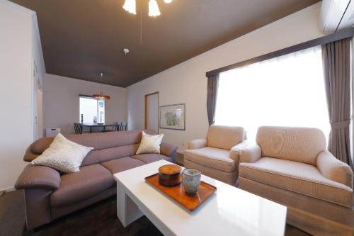 Otsuki Resonal Saruhashi