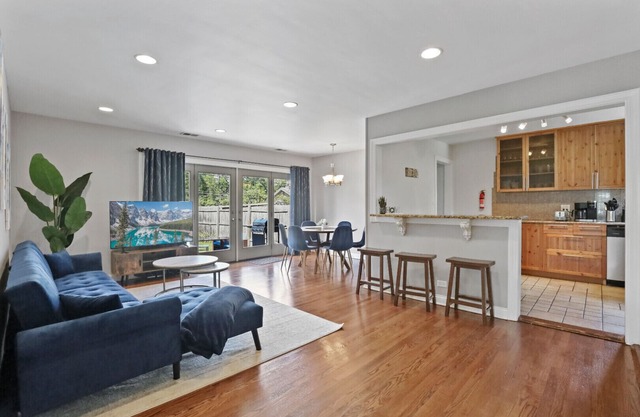 Outstanding Ohare Oasis