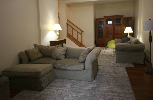 Overlooking Sunsets On the Lake ; Boat and Pet Friendly.