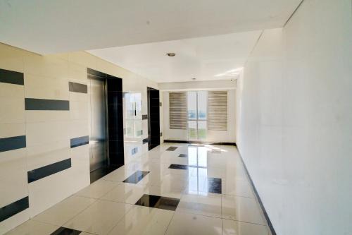 OYO Life 92874 Apartement Grand Sentraland Karawang By Red Dragon