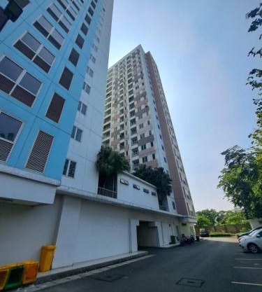 OYO Life 93140 Apartment Grand Sentraland By Fahri