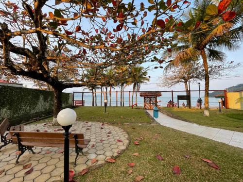 Pé na Areia Praia das Toninhas - Villagio 17