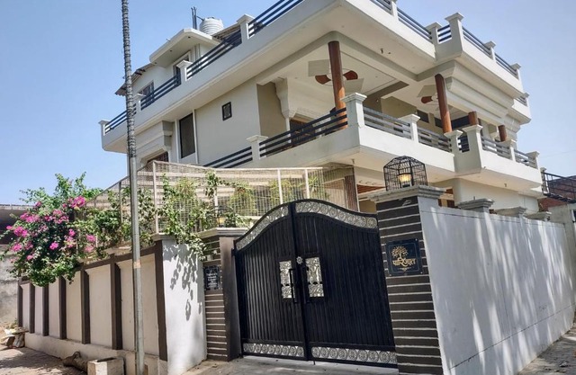 PAARIJAAT Homestay & Guesthouse