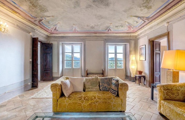 Palazzo Ravaschieri Apt Affrescato