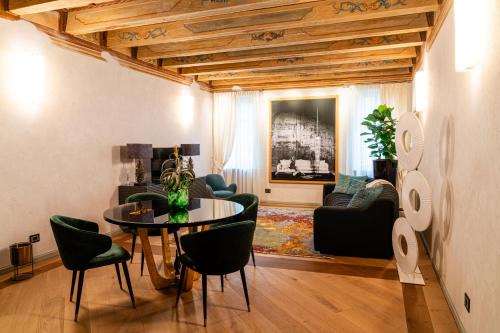 Palazzo Reggiani - Lorenzo De Medici