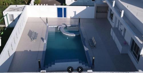 Palm Oasis Rest House