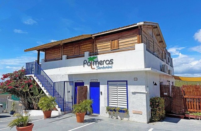 Palmeras Beach Apartments