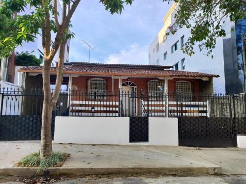 Pampulha Guest House - Mineirão, Lagoa e UFMG a pé