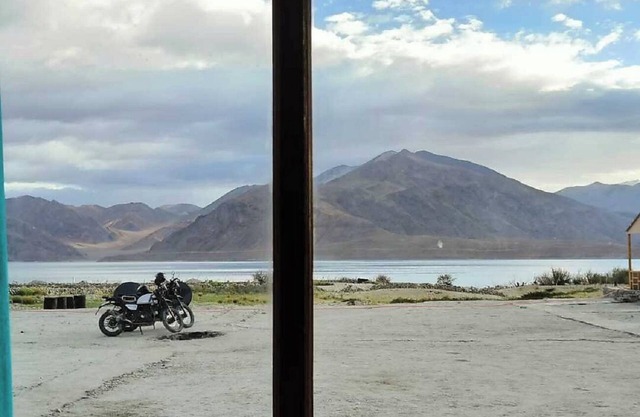 Pangong Sunrise Cottage & Resort