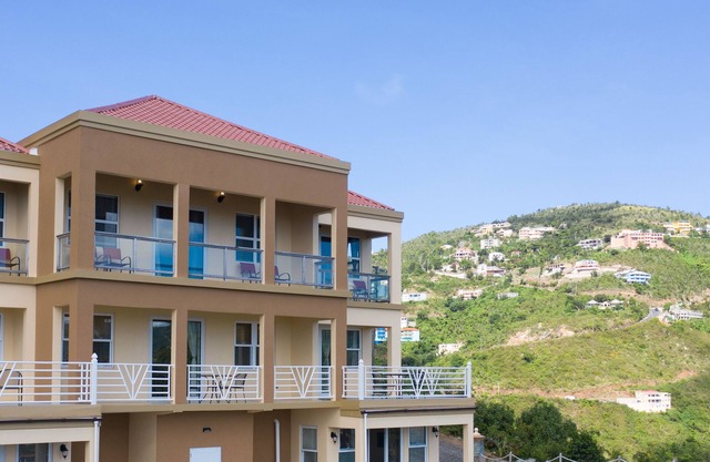 Panoramic View-City View Luxury Villa 4