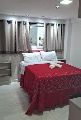 Paradise Beach Flats