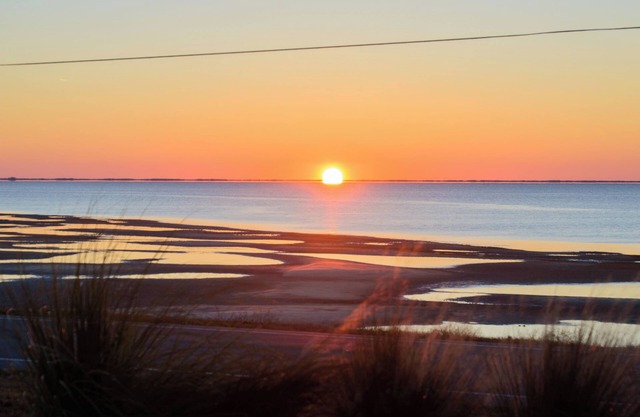 Paradise on the Bay, Gated, Pool, Dock, Fisherman's Dream