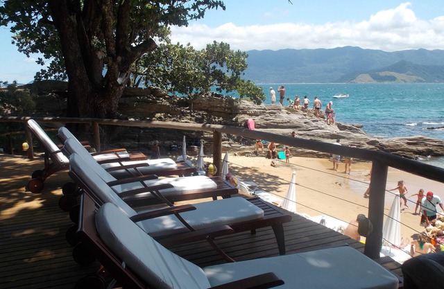 Paradisiac Bungalow on Curral Beach