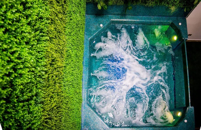 Park Lleras 11br Pool Jacuzzi