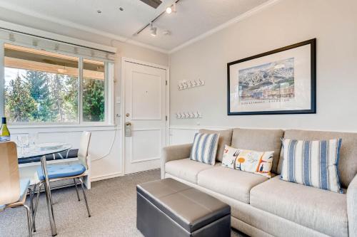 Park Meadows 8C by Ski Country Resorts