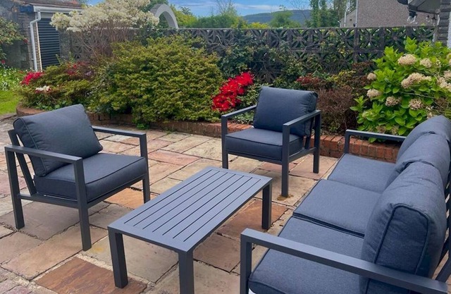 Pass the Keys | Airy Spacious home City Centre