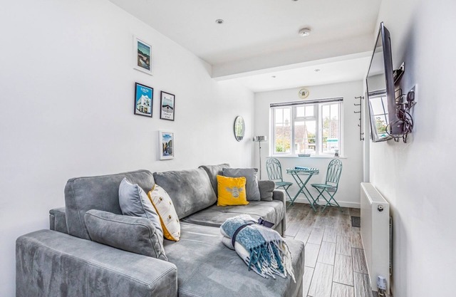 Pass the Keys | Charming Annexe w Garden Parking Pass The Keys