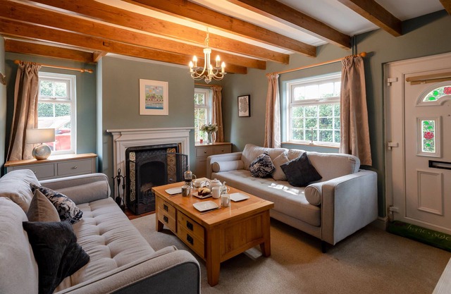 Pass the Keys | Rose Cottage a charming 3 bedroom getaway