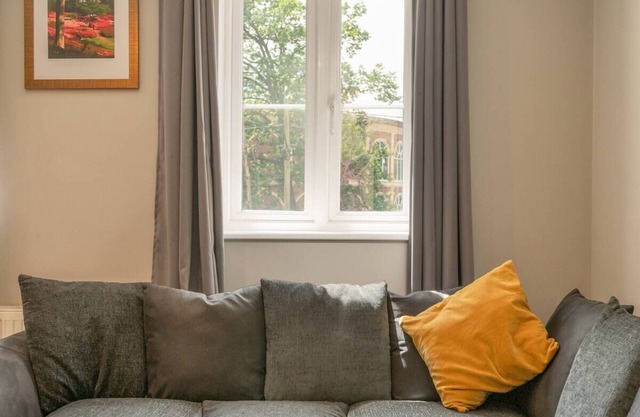 Pass the Keys | Will's apartment · Nirvana Retreat with Parking
