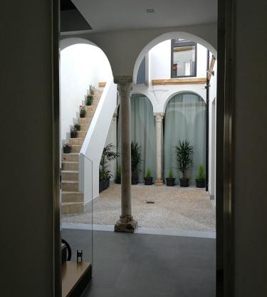 Patio de la Escalera - Agustín Moreno 46