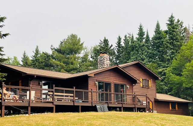 Peace of Mind on Namakagon- Beautiful Lakefront Home with Dock