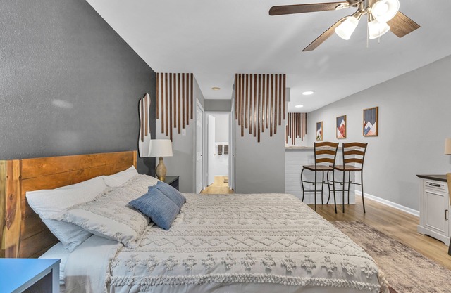 Peaceful and Modern Chic Home in Houston