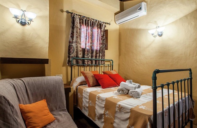 Peaceful Farmhouse Retreat