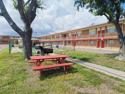 Pen Ann by Belvilla Pharr McAllen TX