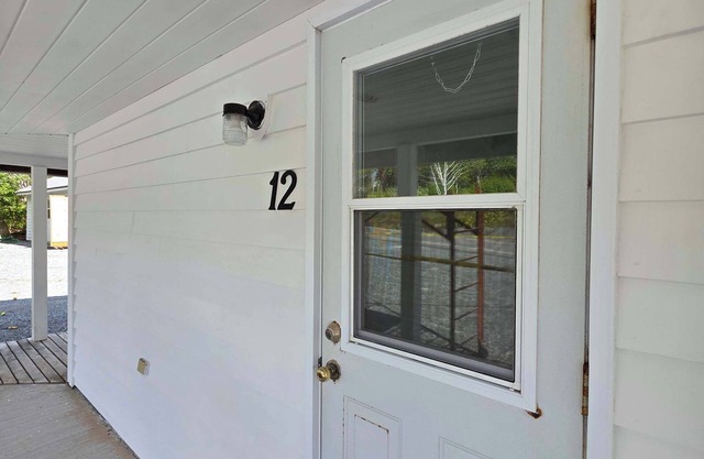Pent House at Hunts Point Beach Cottages