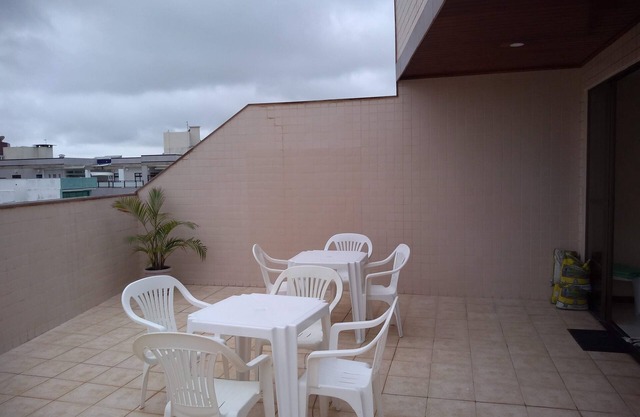 Penthouse 03suites 03 parking spaces 300mts from the beach, Cabo Frio