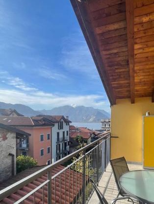 Penthouse Federico with lake view - Residenza Silvana