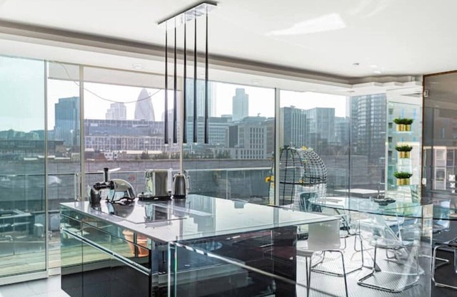 Penthouse in the city centre, luxury and unique. Over 240 square meters
