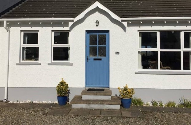 Perfect family cottage near the coast