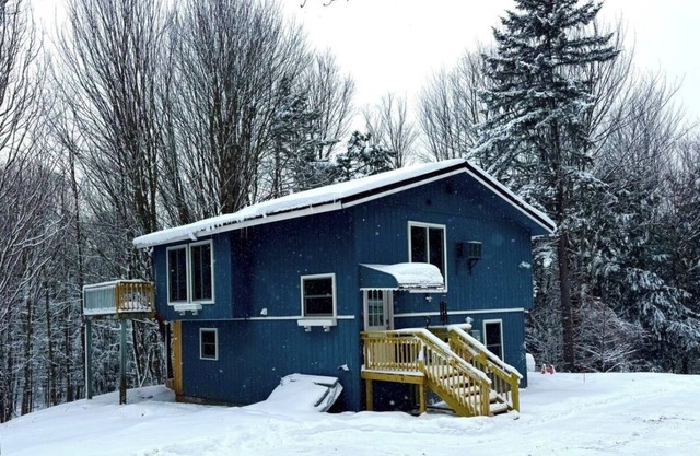 Perfect house for a getaway to Jay Peak