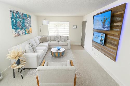 Perfect Location 2BR 5 Min Walk to Galleria Marquee Uptown