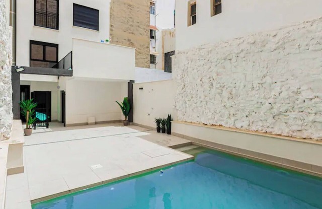Perfect, Modern Studio In The Heart Of Alicante