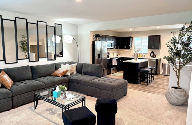 Perfect Modern Home Near Uptown Charlotte!
