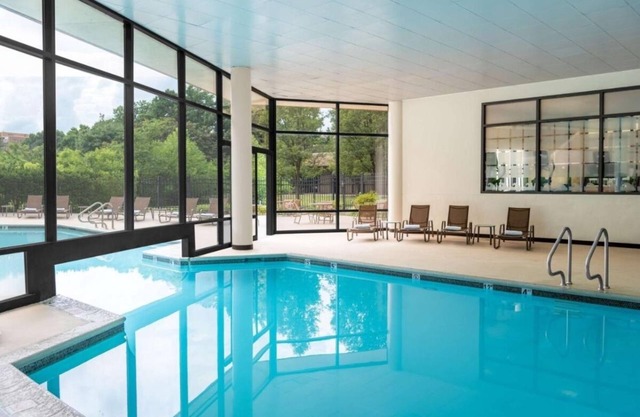 Perfect Place to Unwind! 4 Relaxing Units, Indoor and Outdoor Pool, Pets Allowed