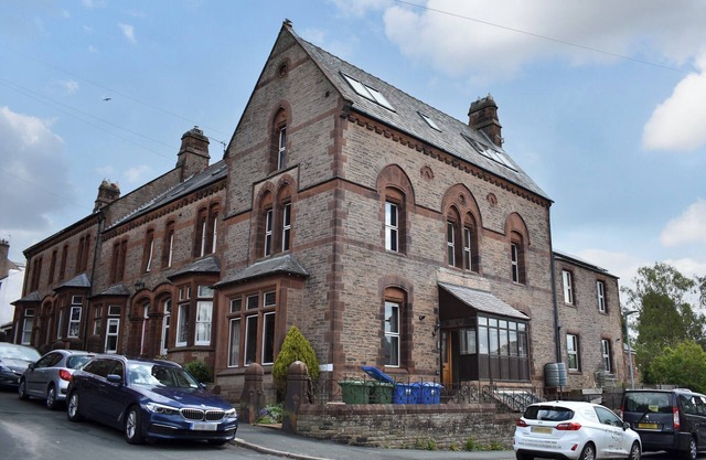 Perfectly located accommodation for your Lake District or Eden Valley Holiday.